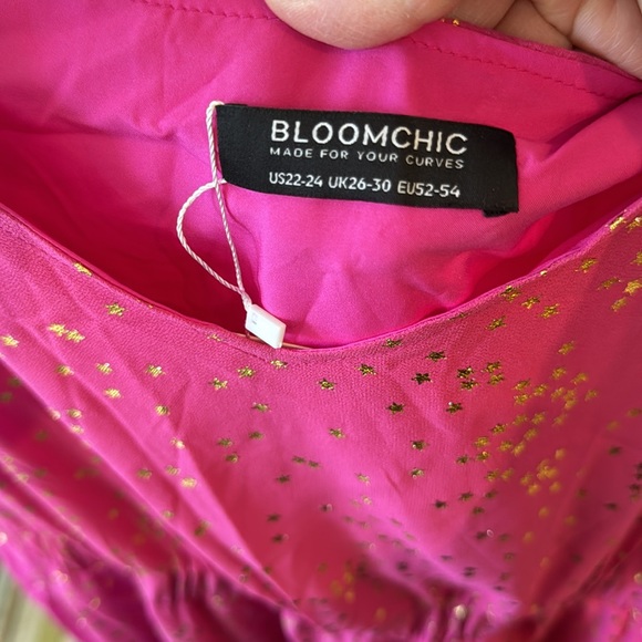 Golden star float dress - US size 22-24 - Picture 3 of 8